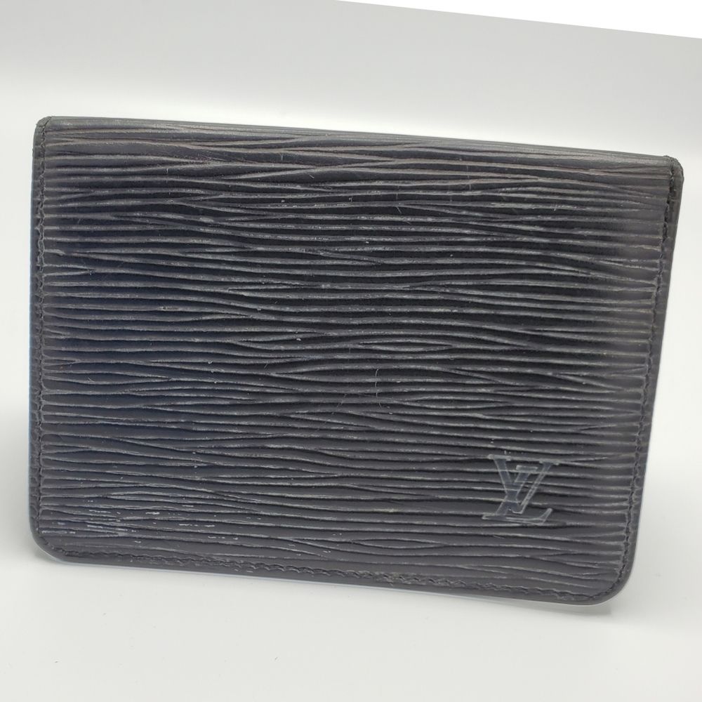 Authentic Preowned LV Epi Card Case